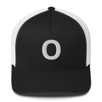 OTTE Mesh Trucker Cap, zwart/wit, voorkant
